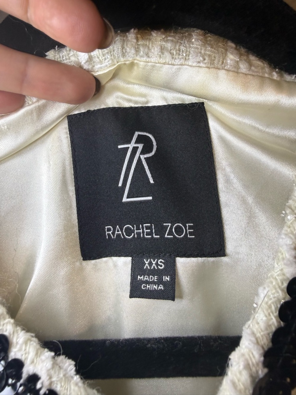 Rachel Zoe white tweed vest featuring black sequin trim and patch pocket - Picture 3 of 7